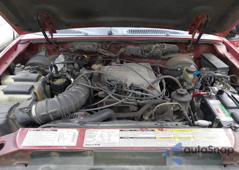 2000 Mercury Mountaineer z USA, uszkodzony, nr VIN 4M2ZU86P3YUJ36720